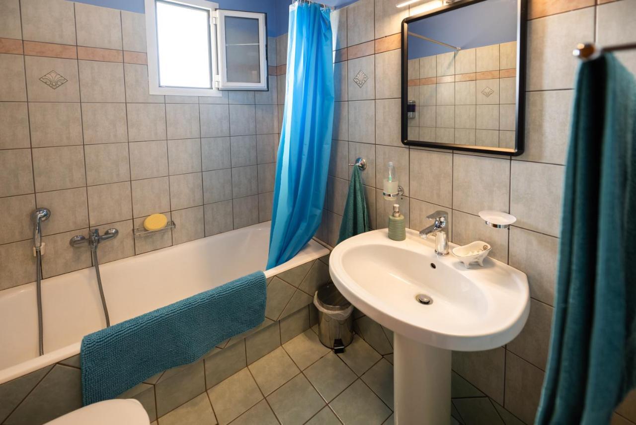 Apaggio Di Argostoli Apartments - Private Parking & Sea View Экстерьер фото