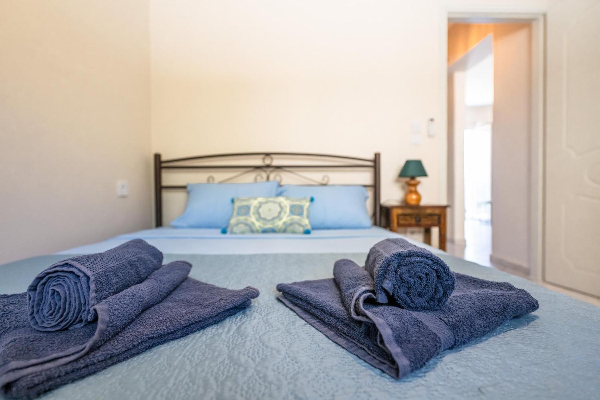 Apaggio Di Argostoli Apartments - Private Parking & Sea View Экстерьер фото