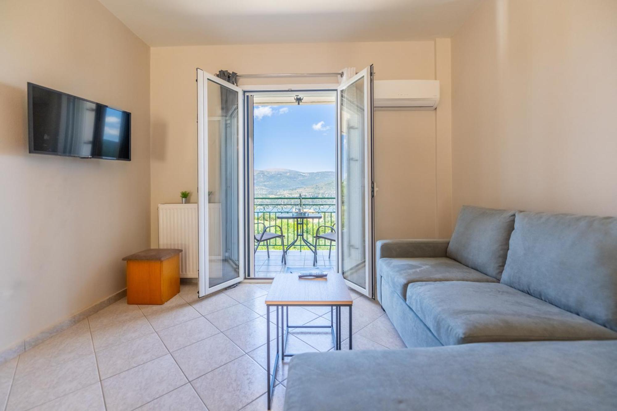 Apaggio Di Argostoli Apartments - Private Parking & Sea View Экстерьер фото