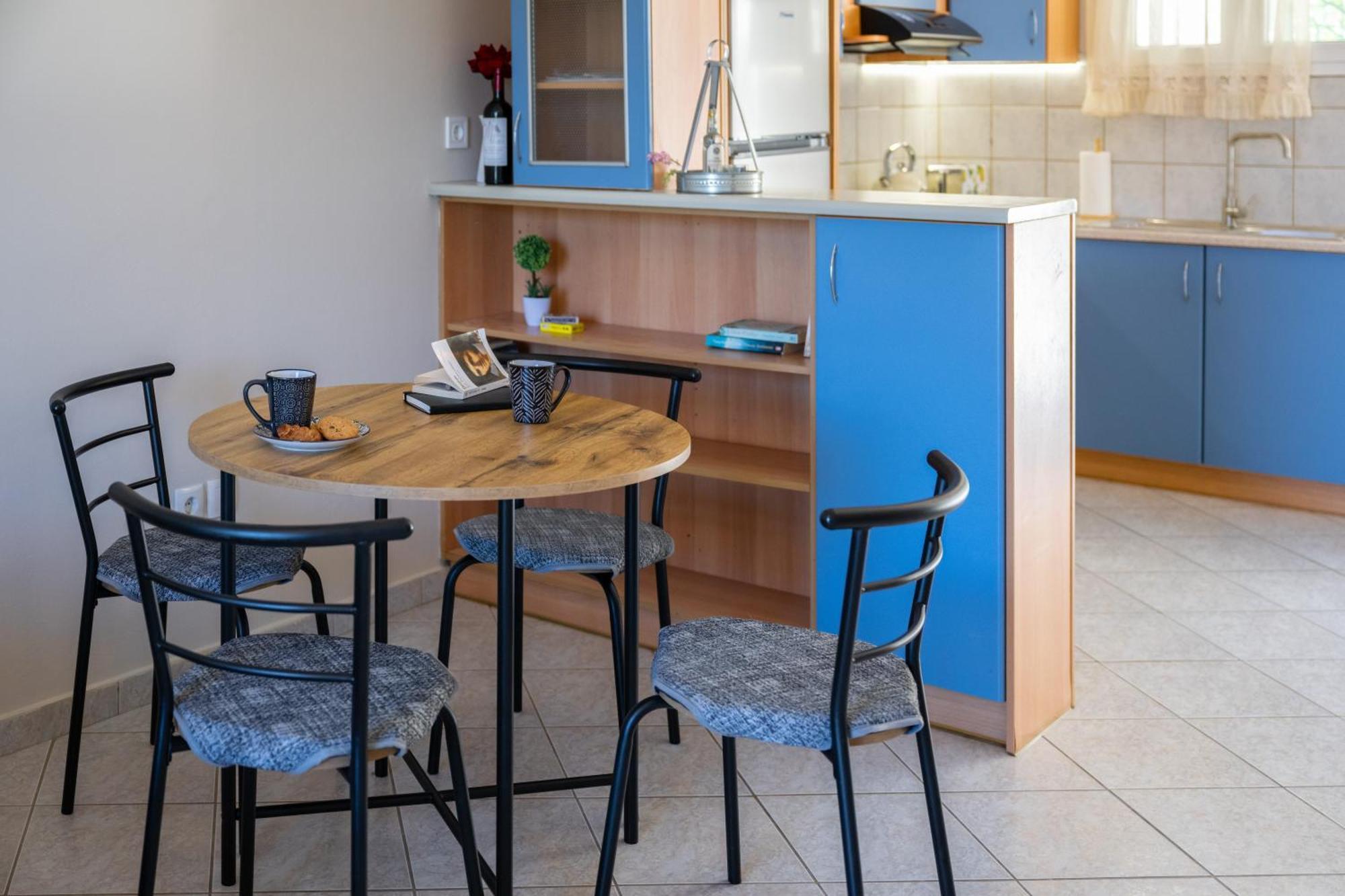Apaggio Di Argostoli Apartments - Private Parking & Sea View Экстерьер фото